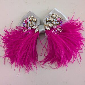 Elena Honch Gilbert Bow